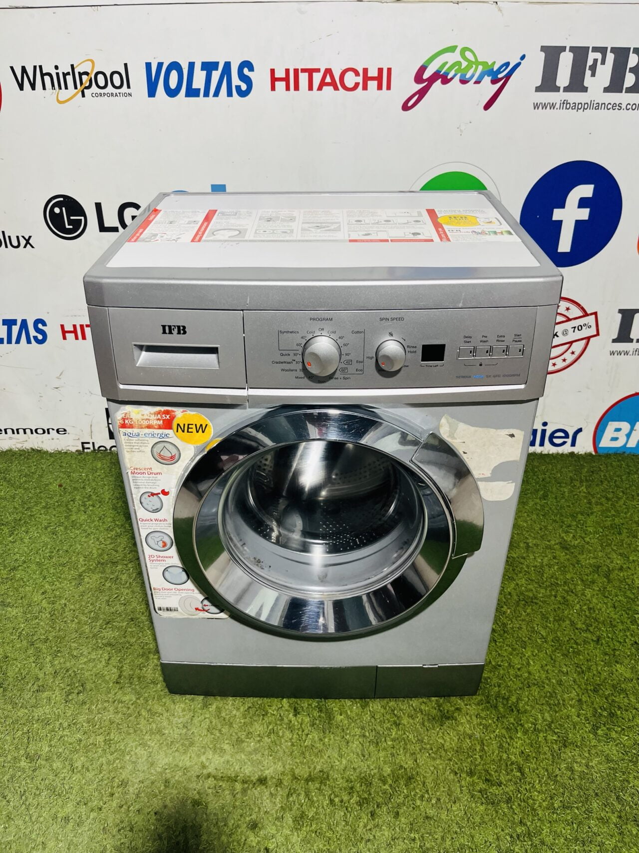 IFB Serena aqua sx 1000 rpm silver in colour with digital time display 6 kg fully automatic front load washing machine - Image 2