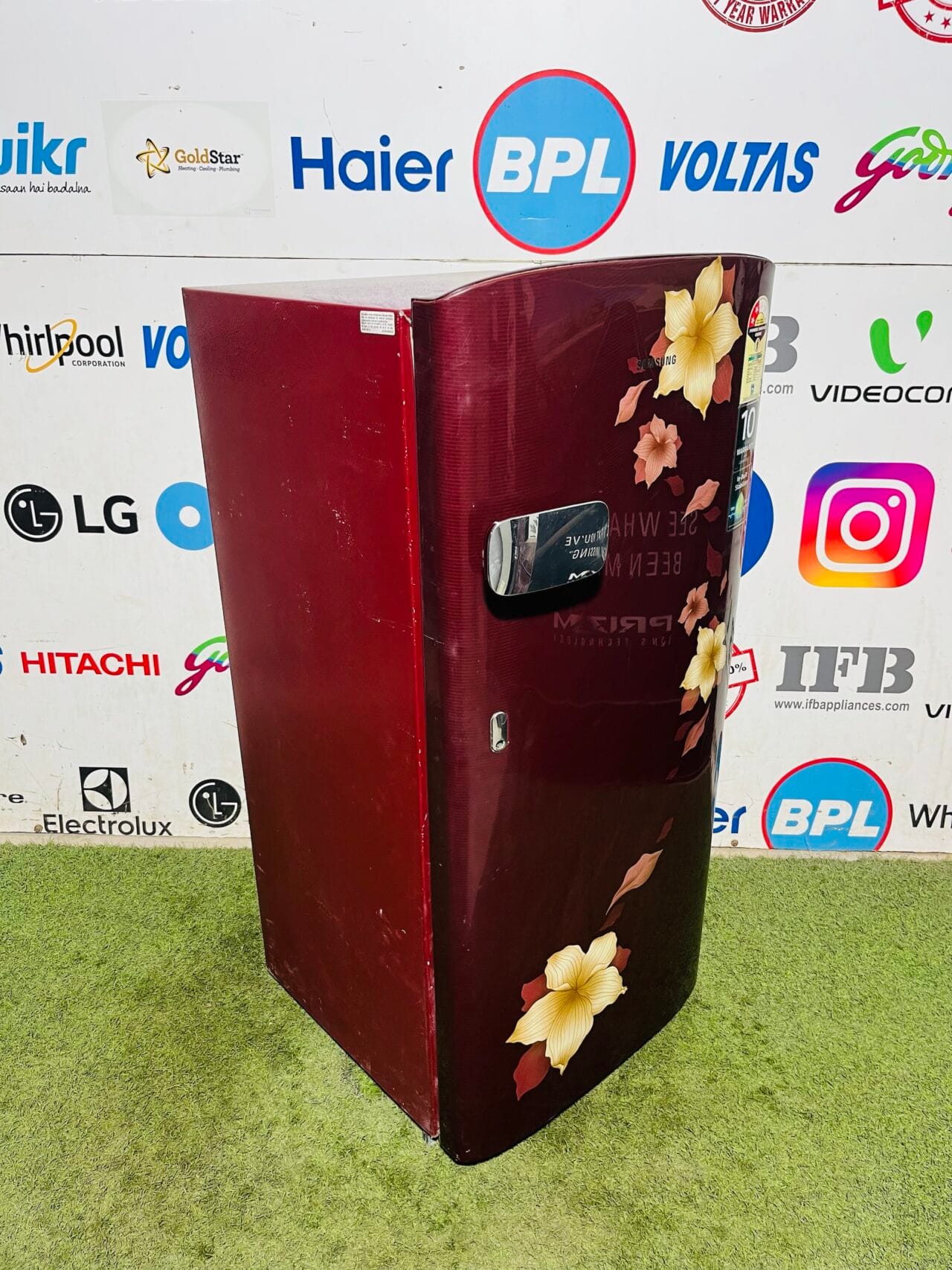 Samsung digital inverter with inbuilt stabiliser 190 ltr gently used flower model single door refrigerator - Image 5