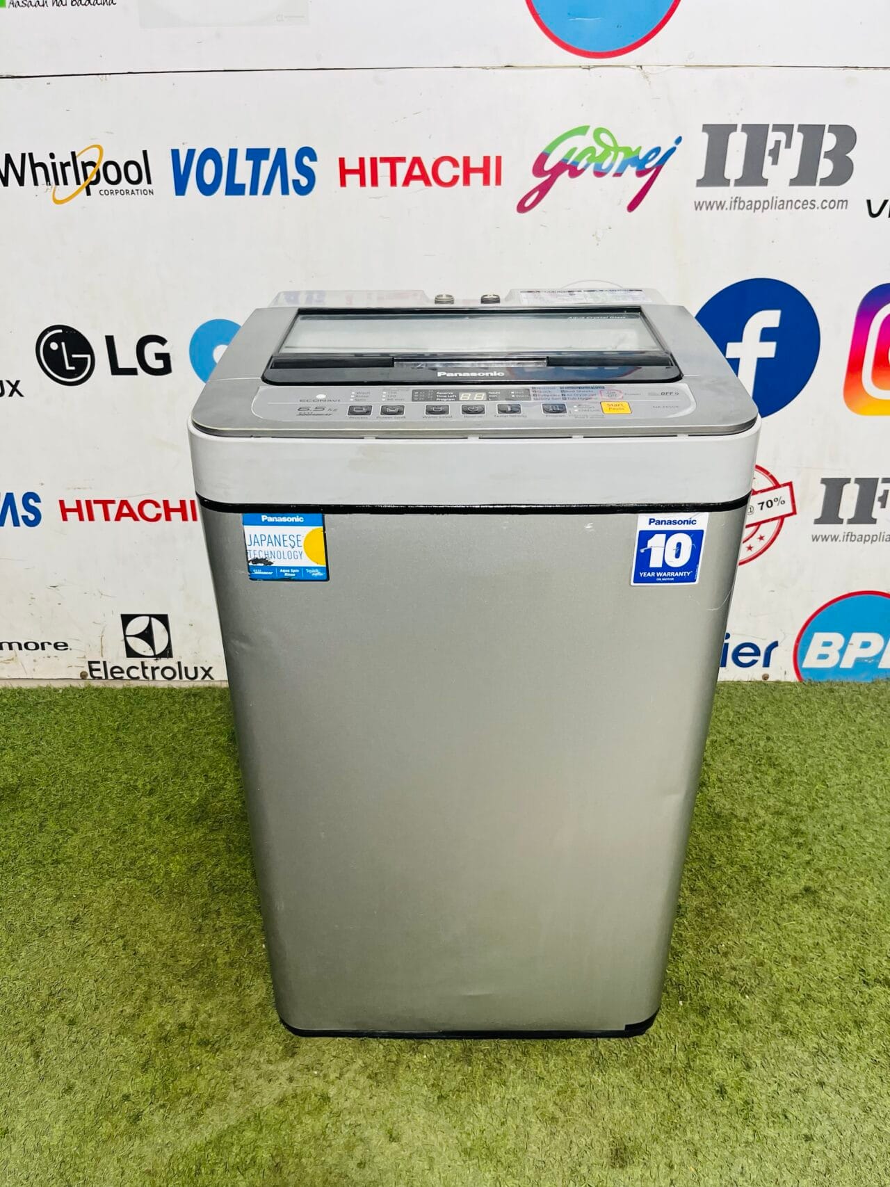 Panasonic eco navi eco aqua beat silver in colour 6.2 kg fully automatic used top load washing machine