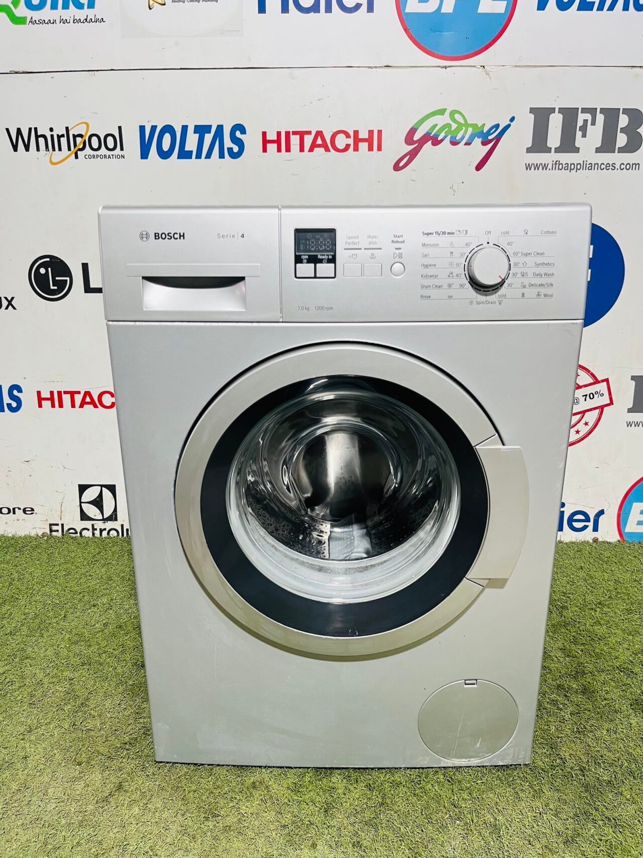 Bosch series 4 / 7 kg silver in colour with 1200 rpm fully automatic gently used front load washing machine in banglore