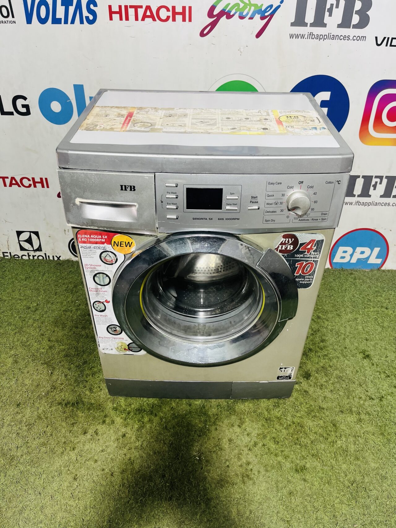 Ifb Señorita SX silver in colour 6 KG fully automatic with digital display used front washing machine - Image 2