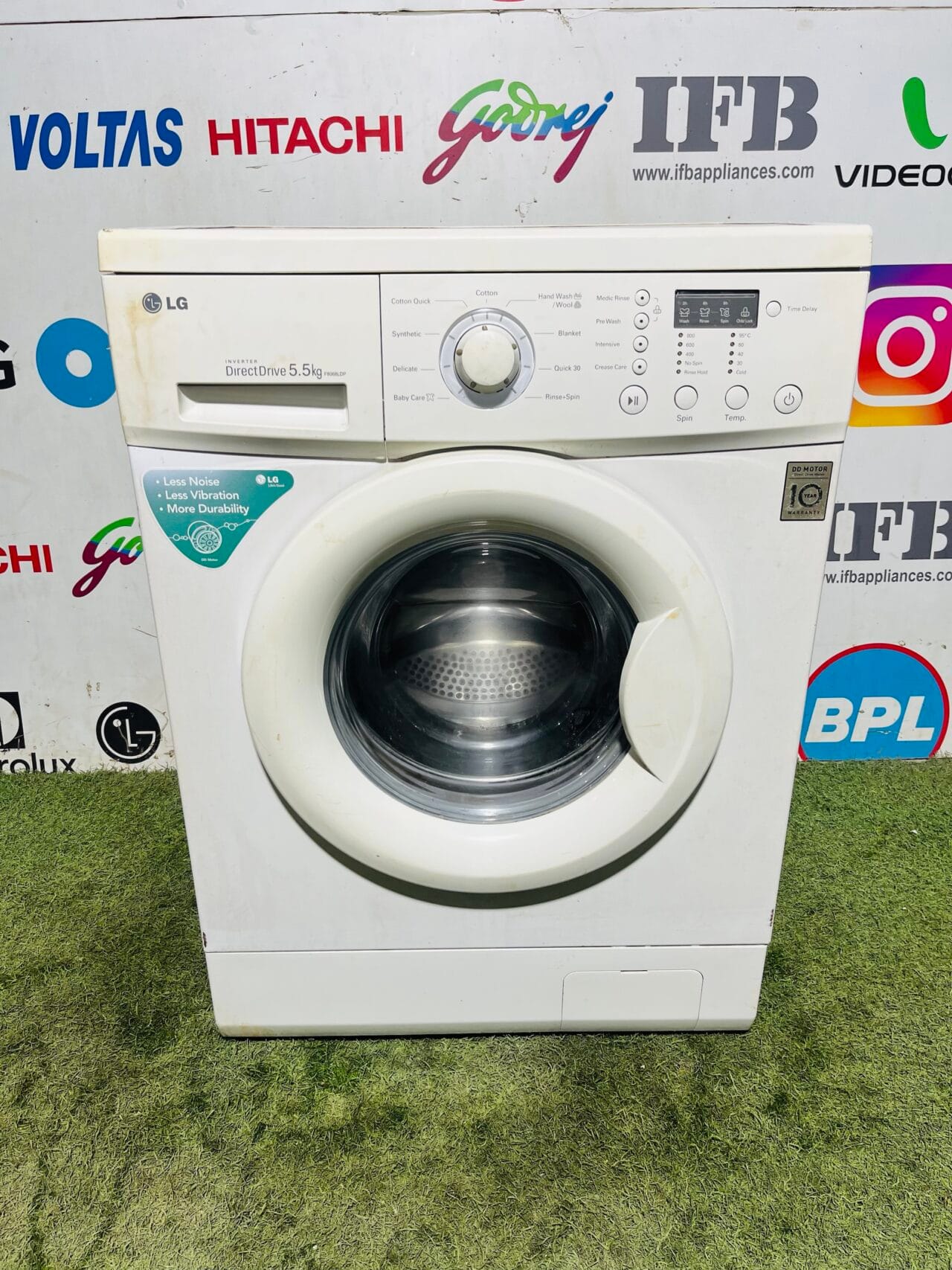 LG digital inverter direct drive with less noise and vibration White in colour 5.5 KG fully automatic front load washing machine