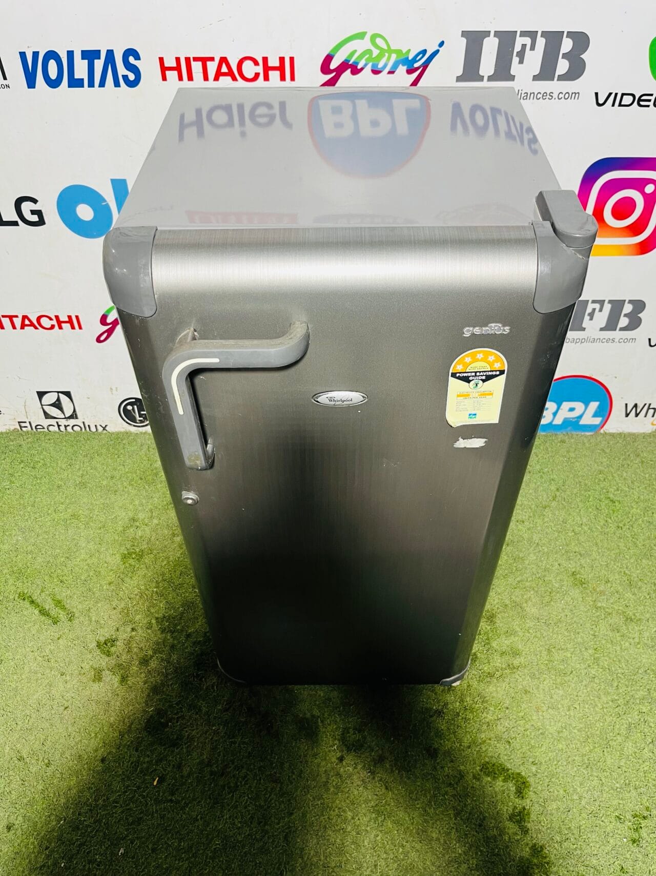 Whirlpool ice magic 5 star energy rating inbuilt stabiliser 180 ltr grey in colour used single door refrigerator - Image 2