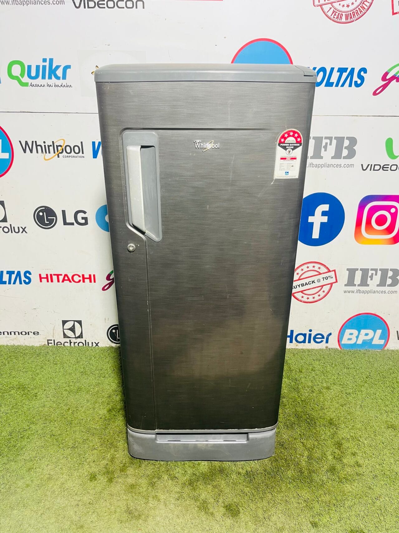 Whirlpool ice magic power cool 5 star energy rating inbuilt stabiliser with base stand and onion tray 190 ltr used single door refrigerator