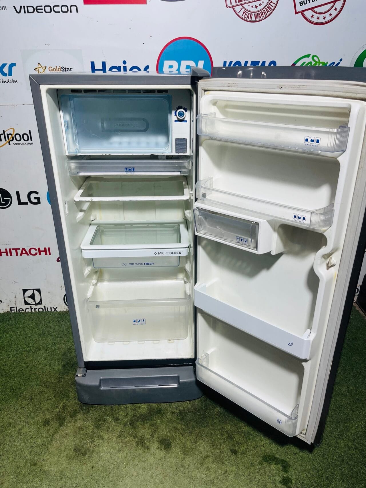 Whirlpool ice magic power cool 5 star energy rating inbuilt stabiliser with base stand and onion tray 190 ltr used single door refrigerator - Image 3