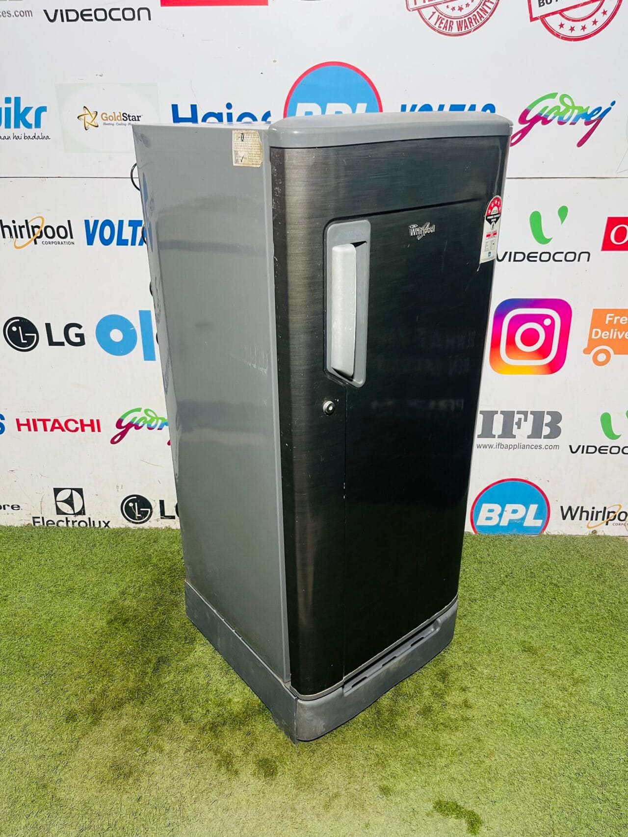 Whirlpool ice magic power cool 5 star energy rating inbuilt stabiliser with base stand and onion tray 190 ltr used single door refrigerator - Image 5