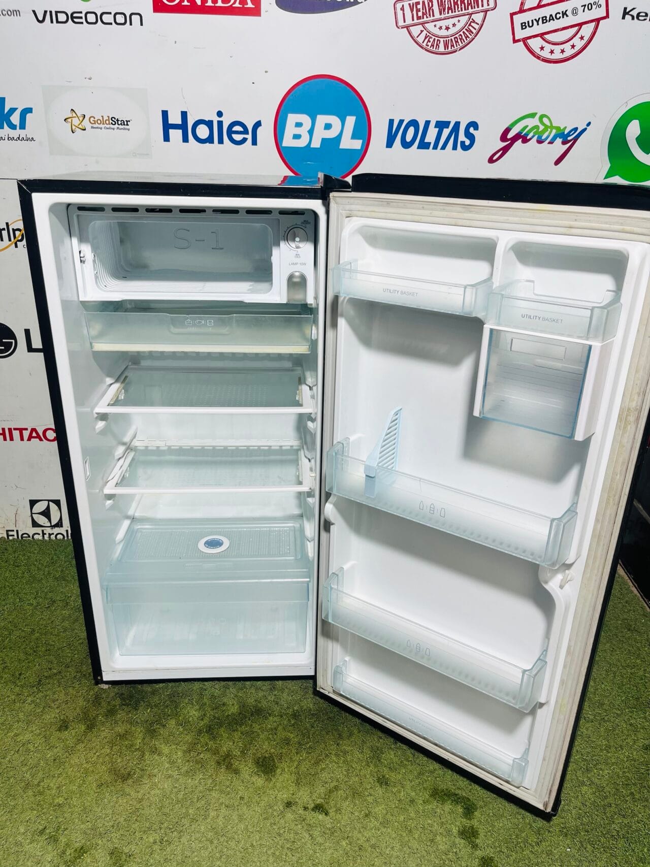 Lg 5 star energy rating inbuilt stabiliser double colour flower model 200 ltr used single door refrigerator in banglore - Image 3