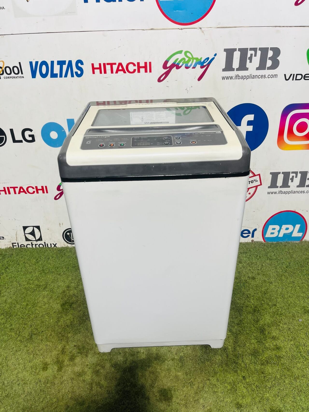 Whirlpool white magic 6th sense max dry 6.5 kg with auto tub clean and auto restart fully automatic top load washing machine