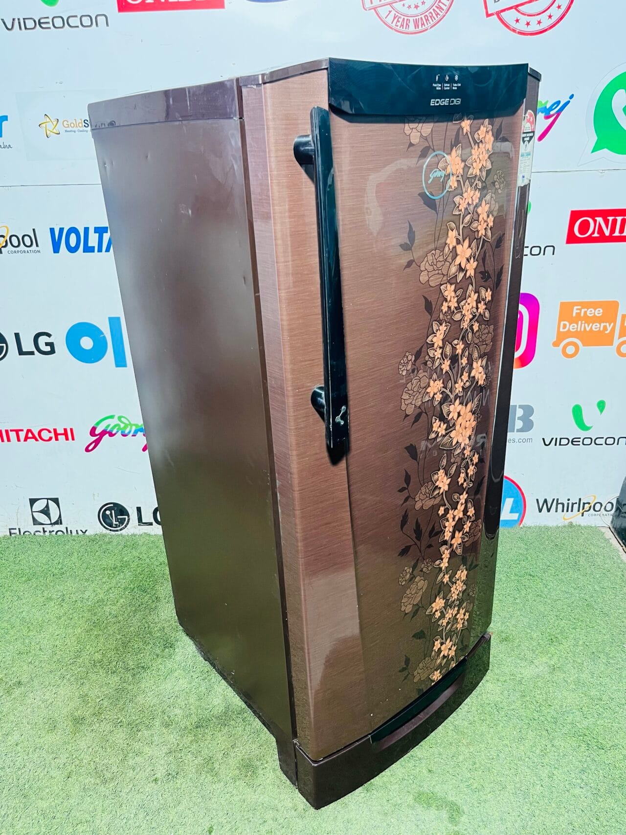 Godrej edge DIGI with frost free mode,turbo chill model and defrost control five star energy rating inbuilt stabiliser gently used with base stand and onion tray 200 ltr flower model single door refrigerator - Image 6