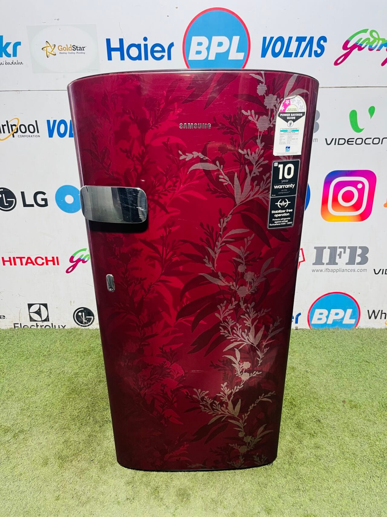 Samsung red flower model in build stabiliser, 190 L gently used good working condition, single or refrigerator