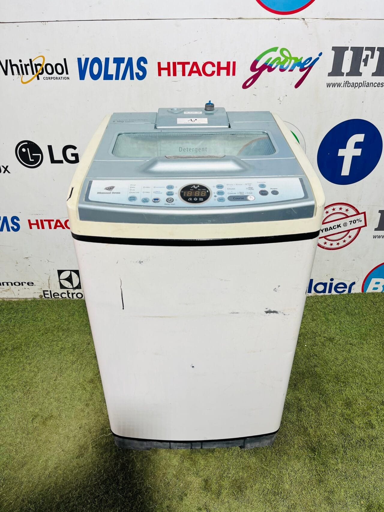 Samsung diamond drum ag+ silver nano technology white and blue in colour 6.5 kg used fully automatic top load washing machine