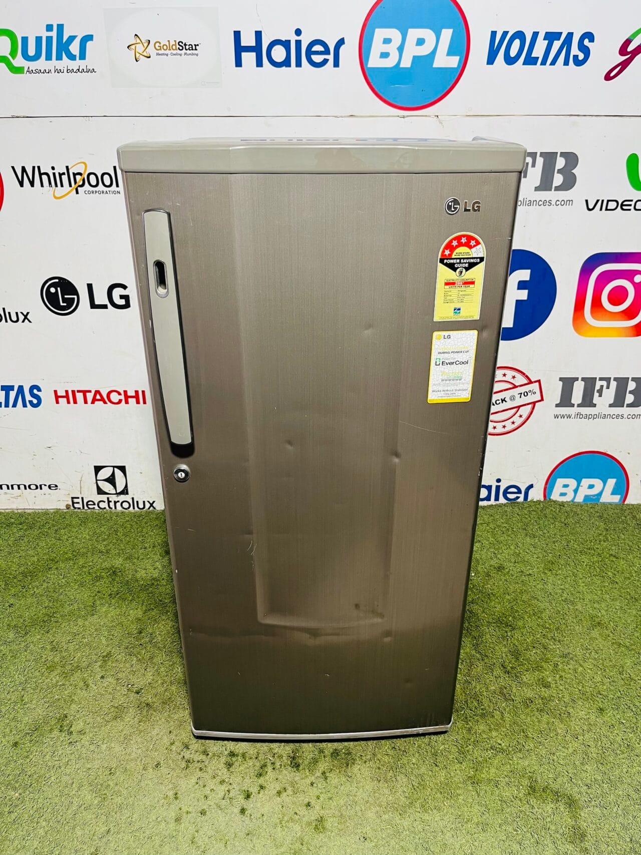 Lg 4 star energy rating inbuilt stabiliser 190 ltr grey in colour used single door refrigerator