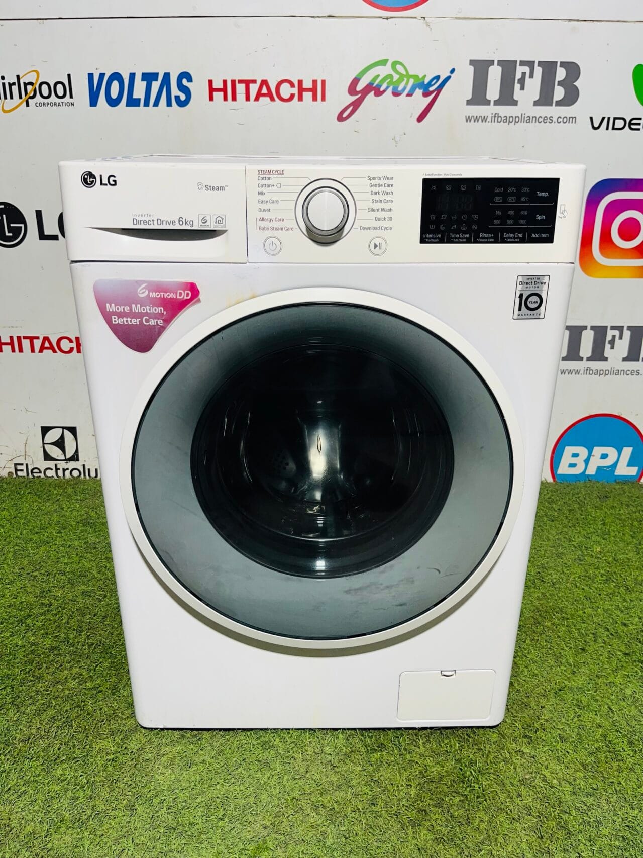 Lg steam 6th motion direct drive digital inverter comes with less noise and vibration 6 kg gently used digital display fully automatic front load washing machine