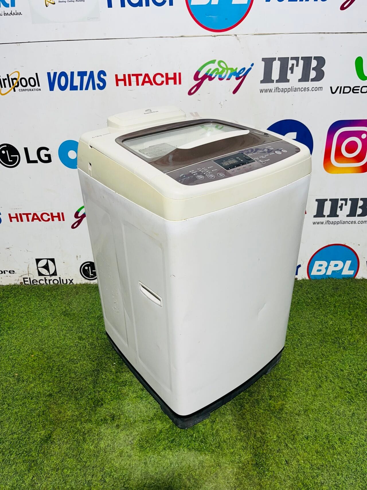 Samsung diamond drum double colour fully automatic gently used 6.5 kg top load washing machine with multiple programs - Image 4