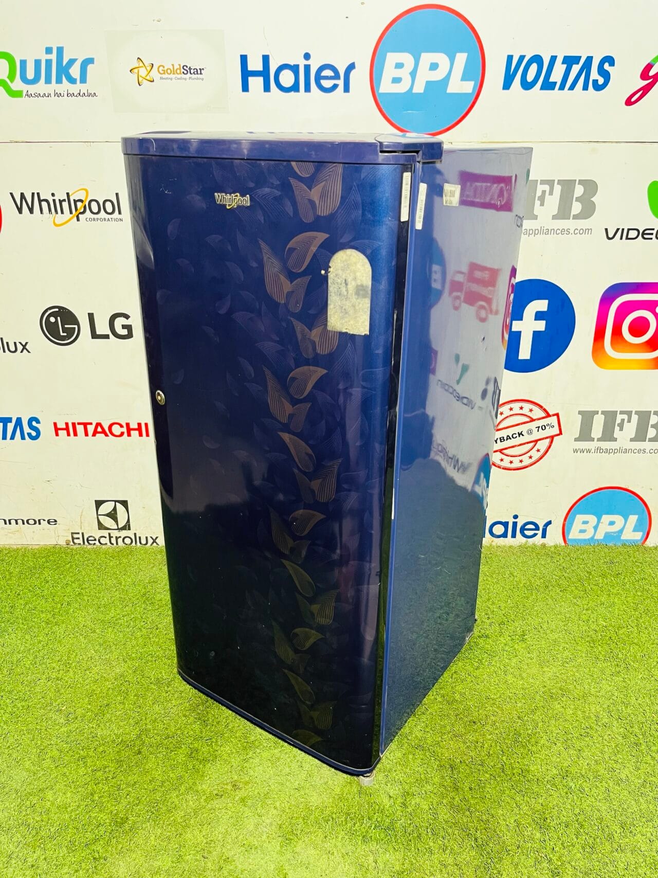 Whirlpool 4 star energy rating inbuilt stabiliser blue flower model 190 ltr gently used single door refrigerator - Image 5