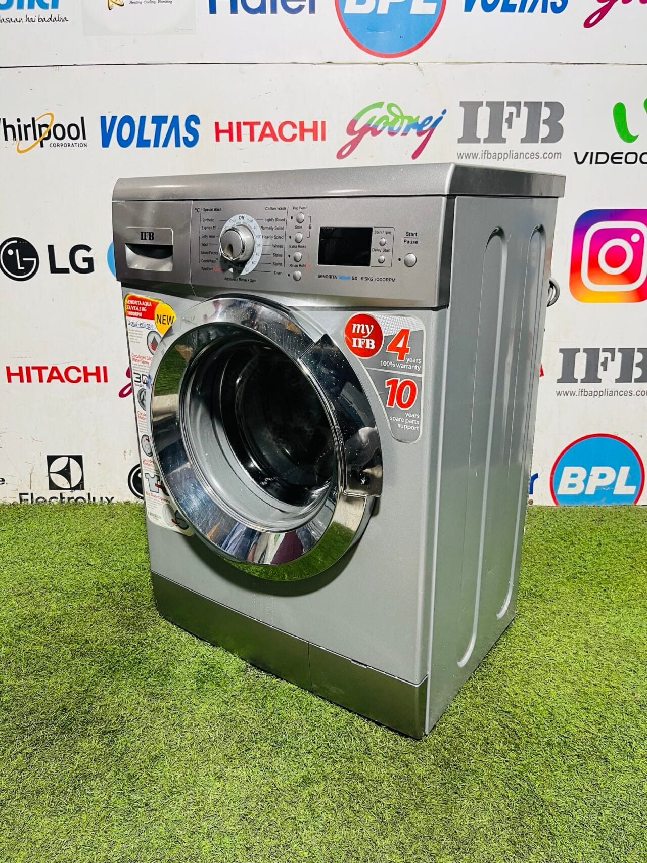 IFB señorita aqua sx 6.5 kg 1000 rpm silver in colour gently used fully automatic front load machine washing machine - Image 4
