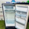 Samsung five star energy rating in build stabiliser with base stand and onion tray 190 L gently used blue flower model, single door refrigerator - Image 3