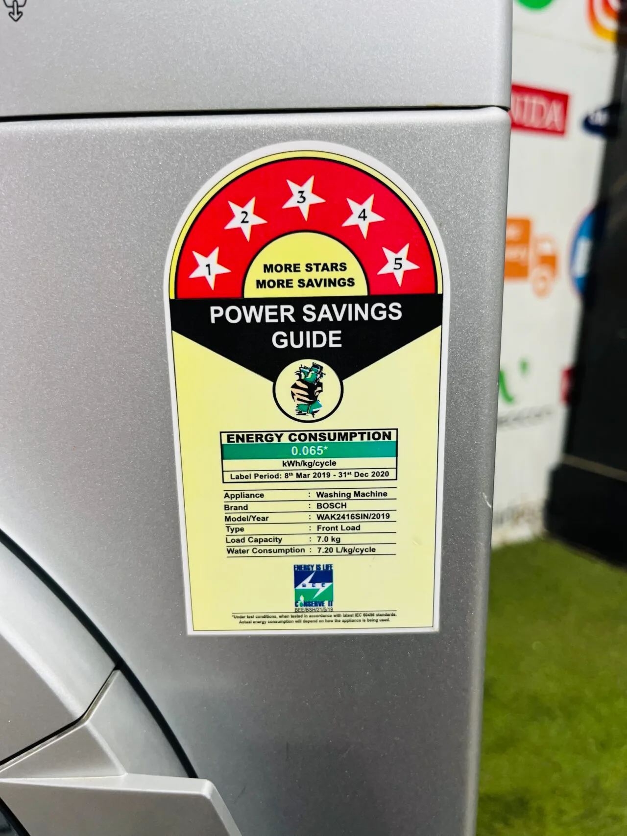 Bosch anti tangle series 4 five star energy rating 7 kg with 1200 rpm silver in colour like new condition fully automatic front load washing machine - Image 4