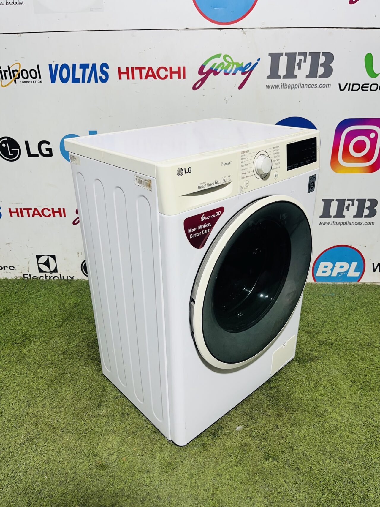 Lg steam 6th motion direct drive digital inverter with less noise and vibrations 6 kg fully automatic gently used front load washing machine - Image 5