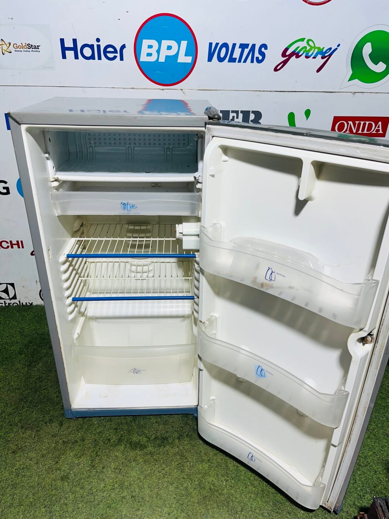 Whirlpool master mind 4 star energy rating silver in colour 190 ltr single door refrigerator - Image 3