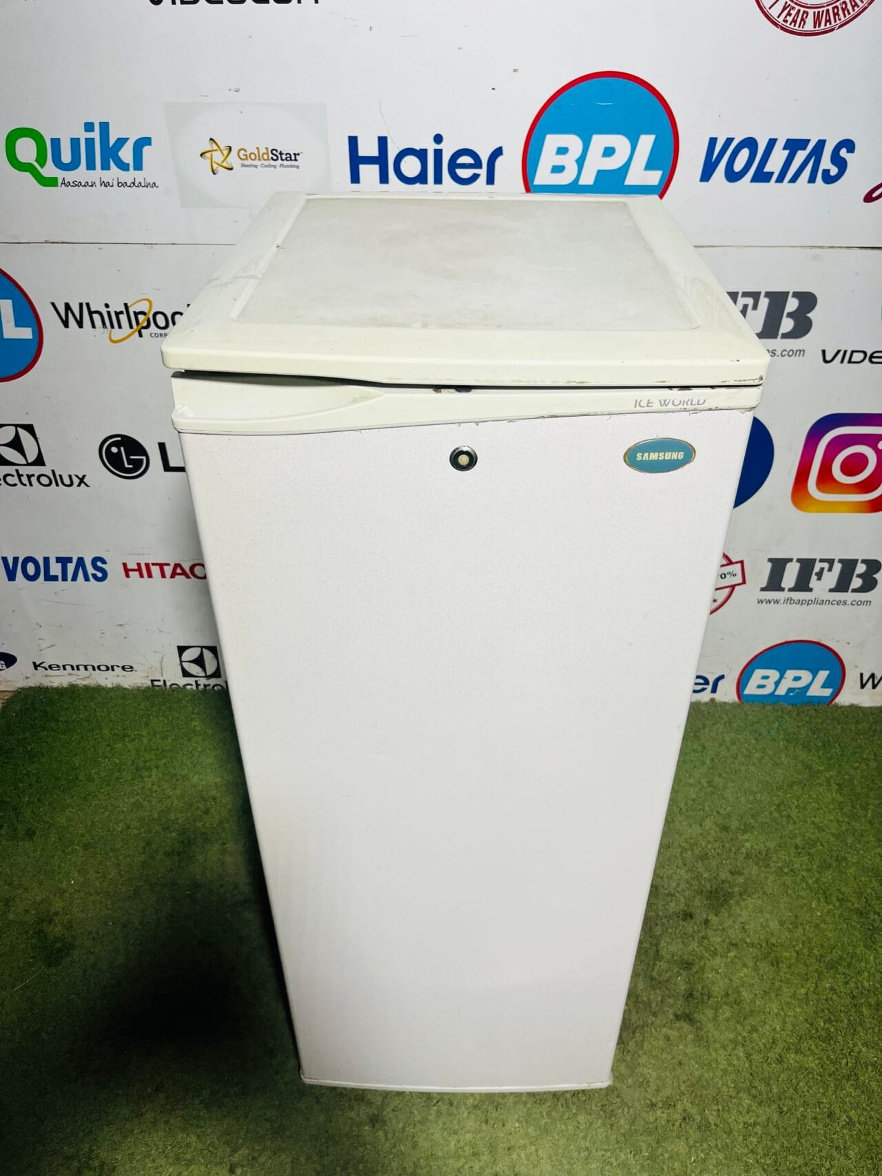 Samsung ice world white in colour 200 ltr single door refrigerator - Image 2