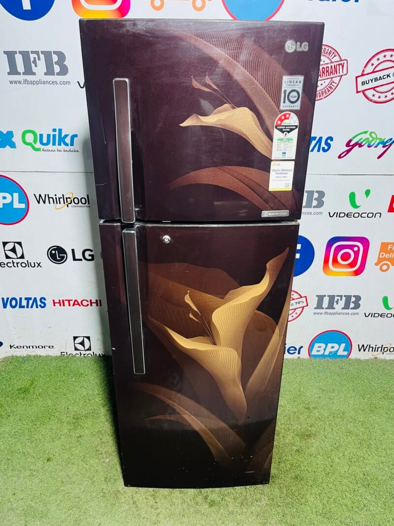 Lg dual fridge linear inverter technology with door cooling and inbuilt stabiliser 320 ltr gently used flower model double door refrigerator