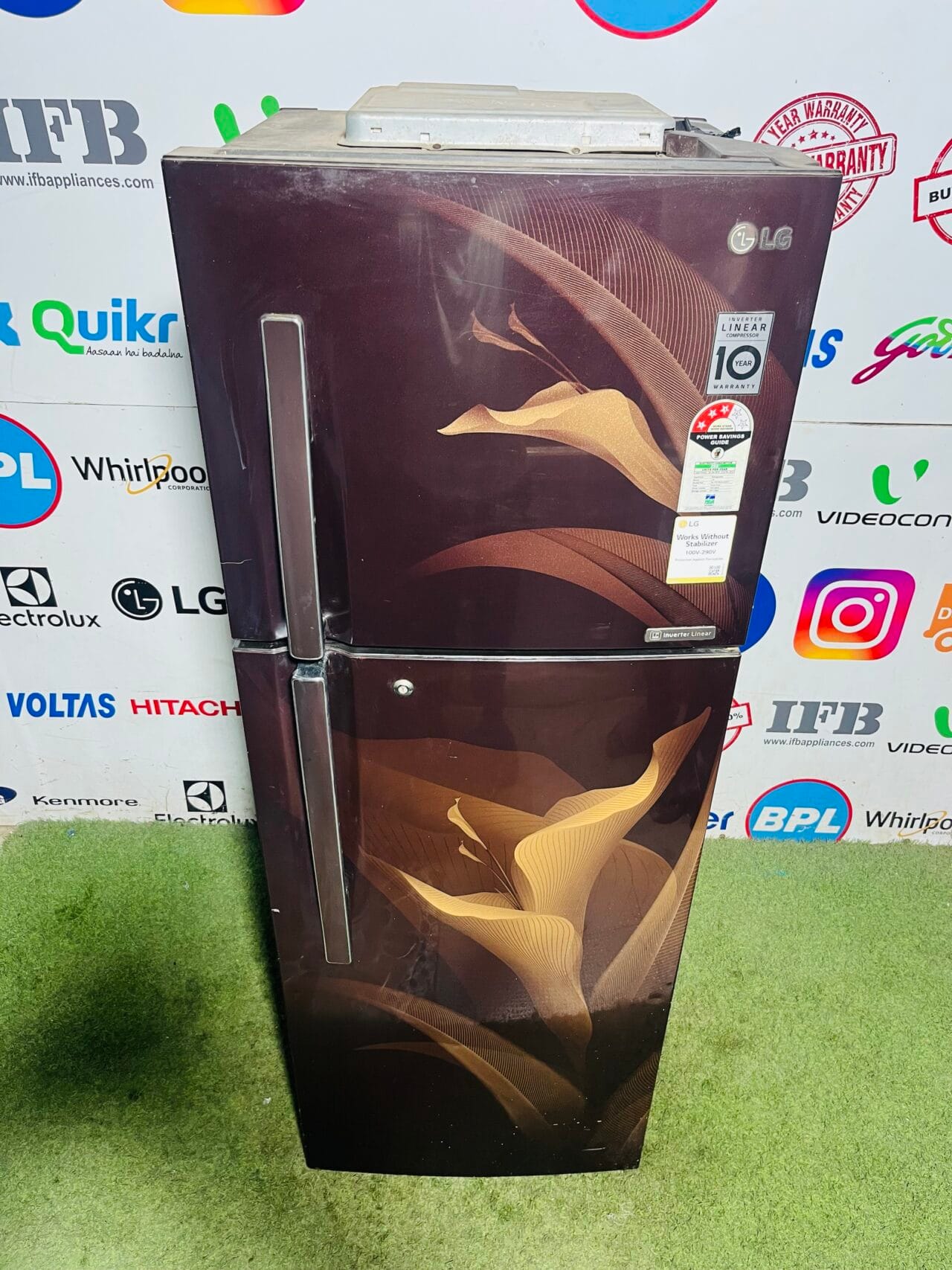 Lg dual fridge linear inverter technology with door cooling and inbuilt stabiliser 320 ltr gently used flower model double door refrigerator - Image 2