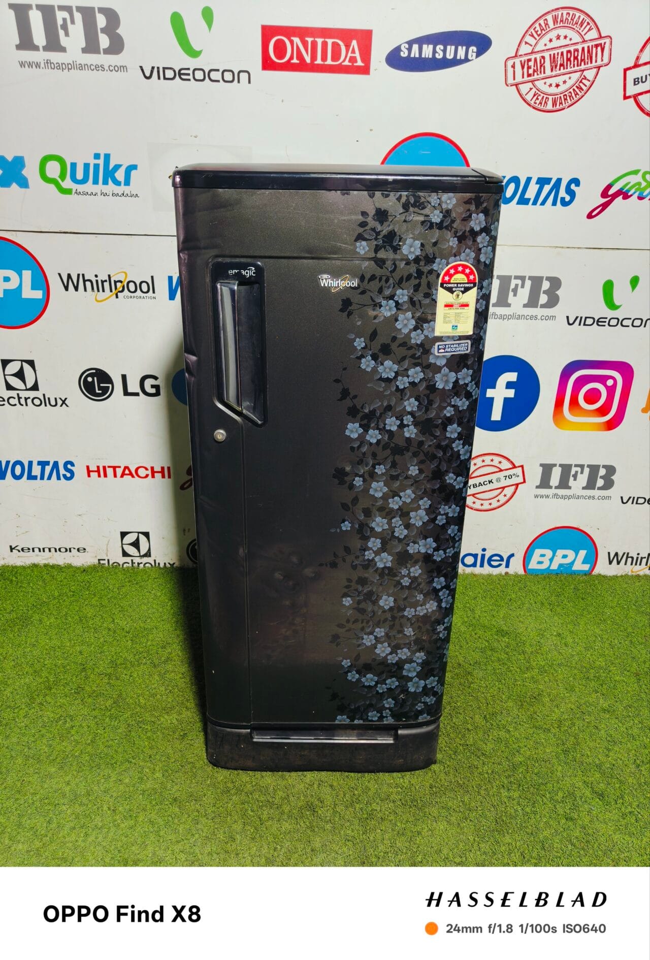 whirlpool ice magic 5 star energy rating inbuilt stabilizer black flower model 190 lte single door refrigerator