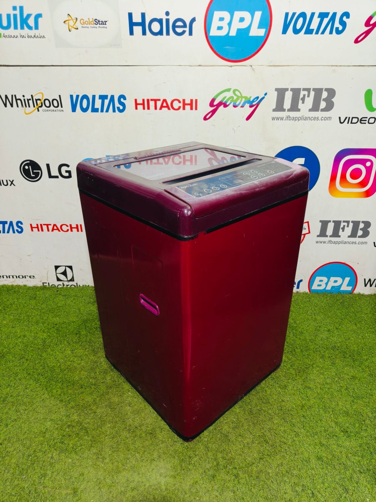 whirlpool agitronic 6.5 kg with auto restart,auto tub clean and water reuse maroon in colour fully automatic top load washing machine - Image 2