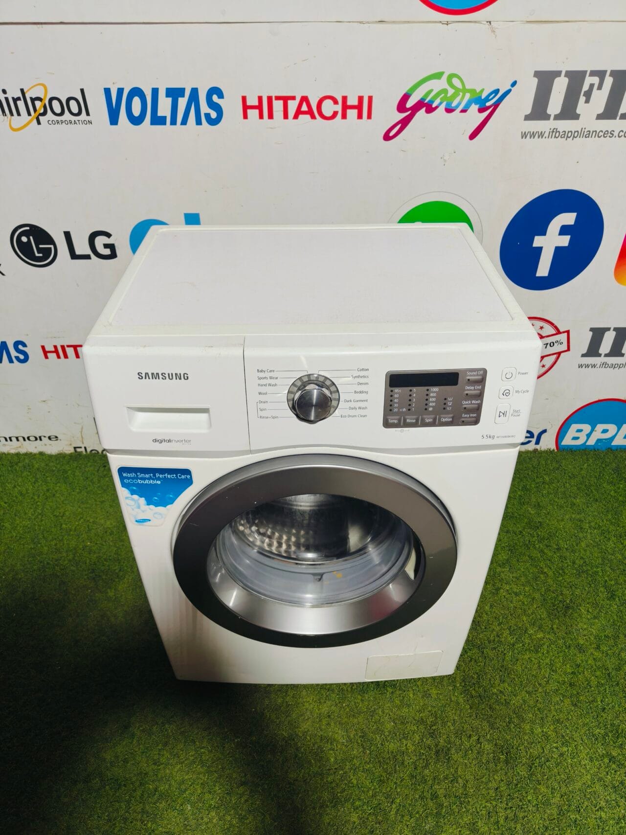 Samsung digital inverter eco bubble white in colour 5.5kg fully automatic gently used front load washing machine - Image 2