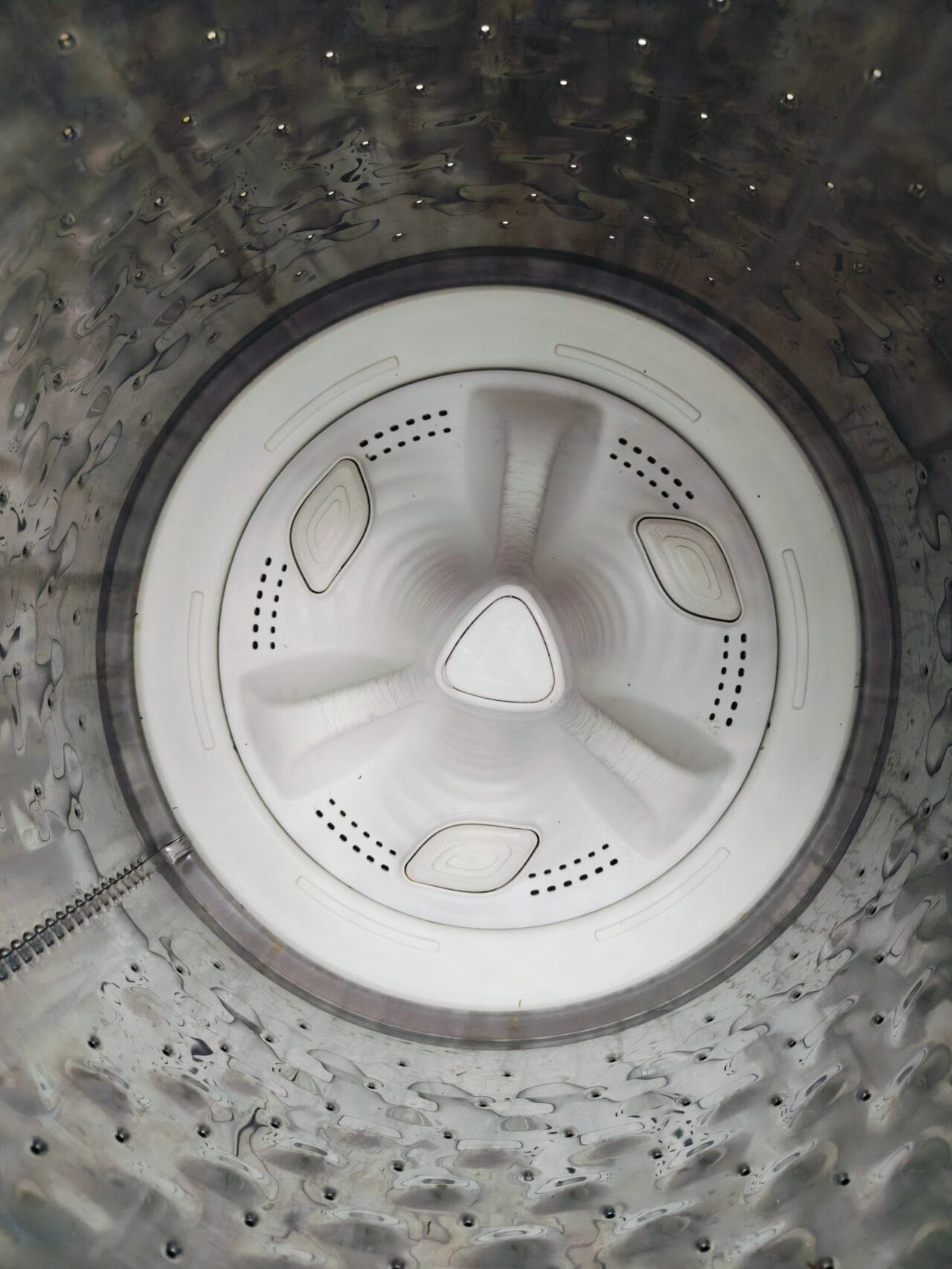 whirlpool 6th sense white magic premier 5 star energy rating 7kg fully automatic top load washing machine - Image 3