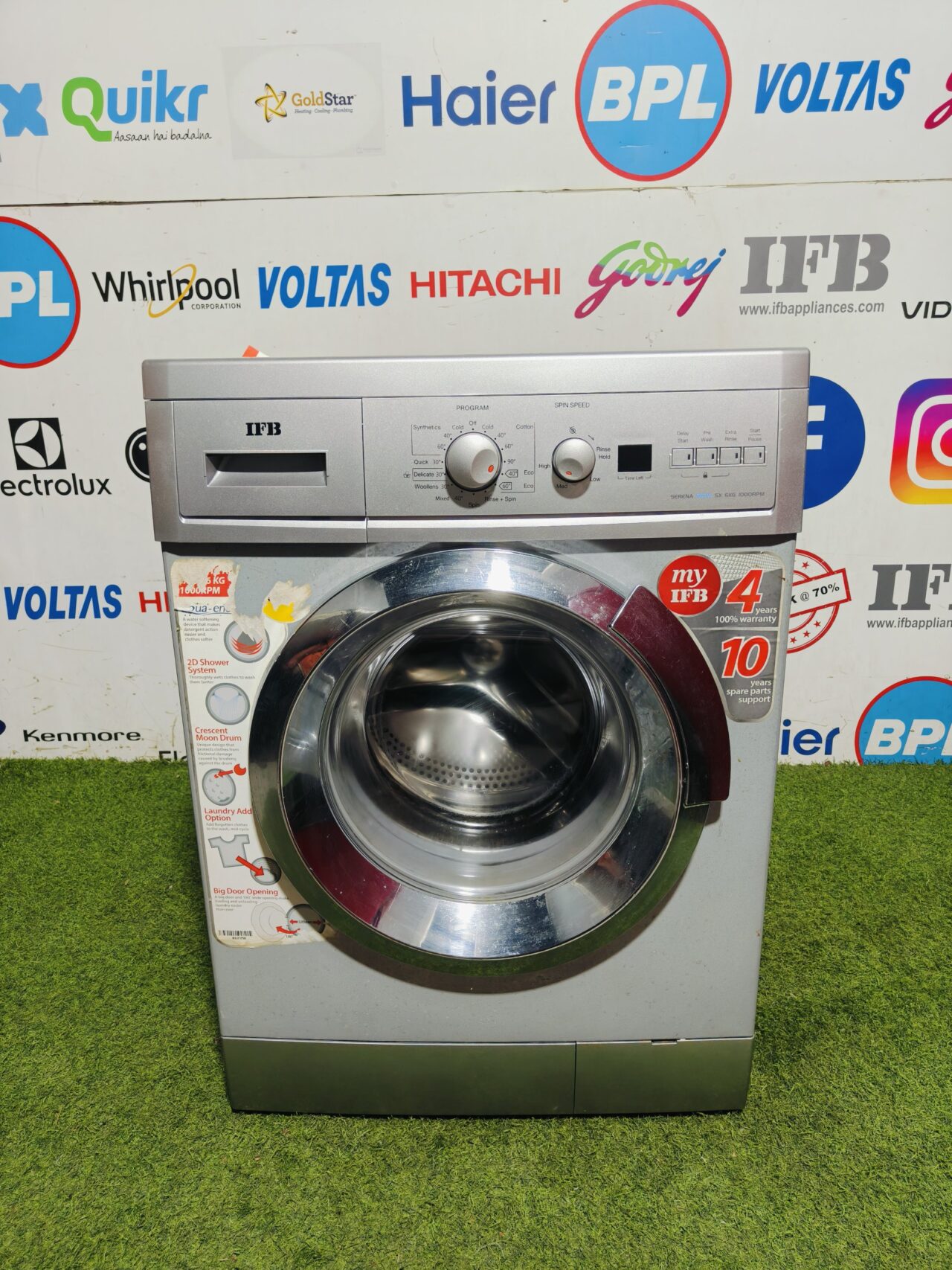 IFB serena aqua 6kg with 1000 RPM silver in colour fully automatic front load washing machine