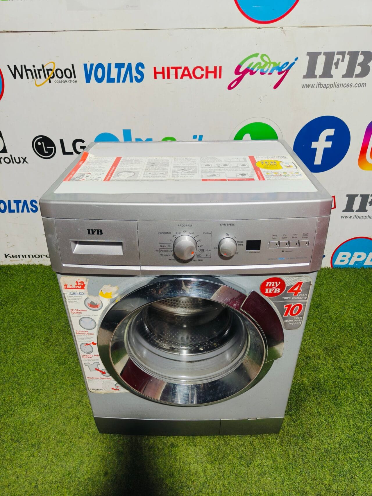 IFB serena aqua 6kg with 1000 RPM silver in colour fully automatic front load washing machine - Image 2