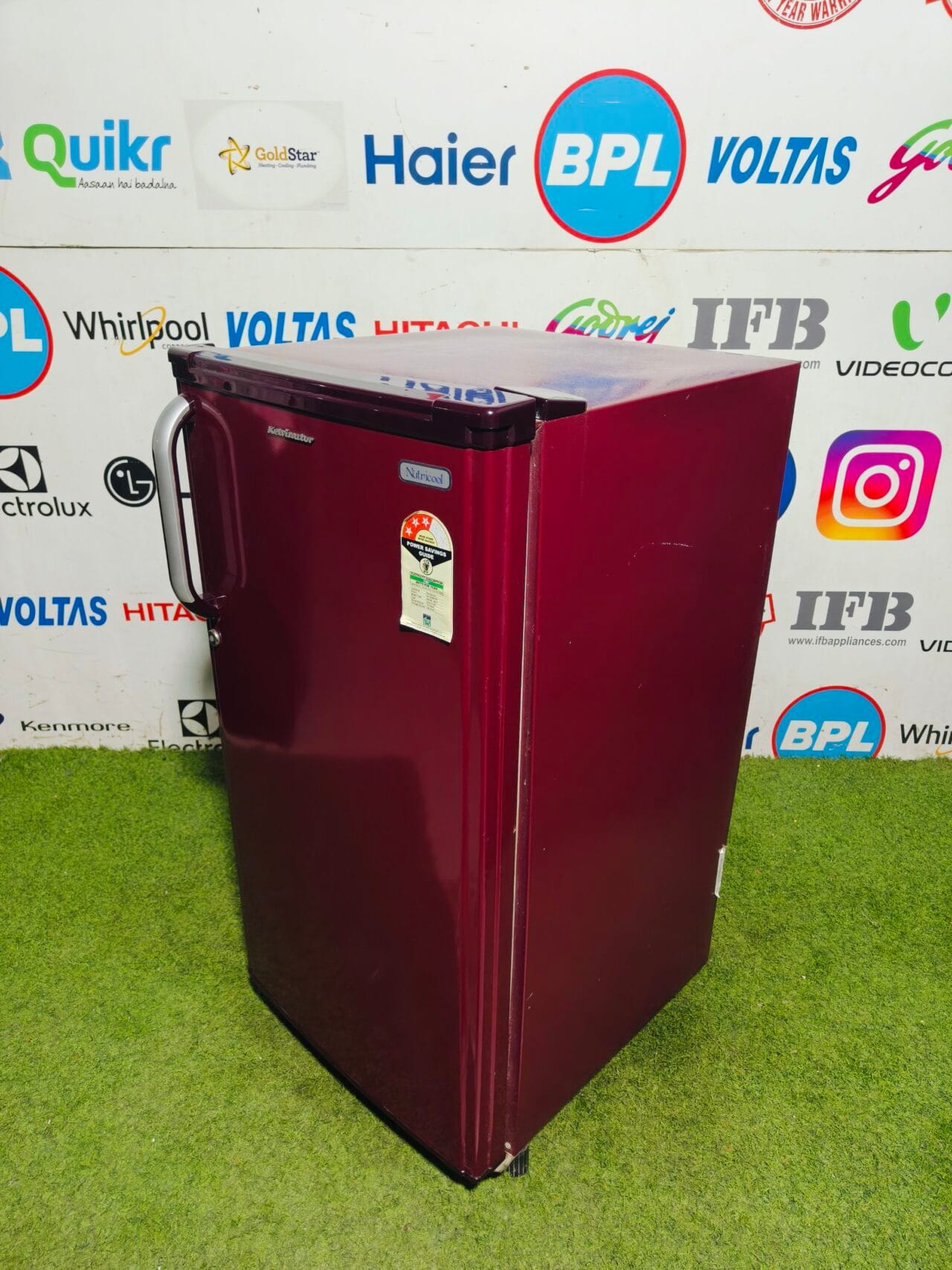 kelvinator nutri cool maroon in colour gently used 180 l single door refrigerator - Image 5