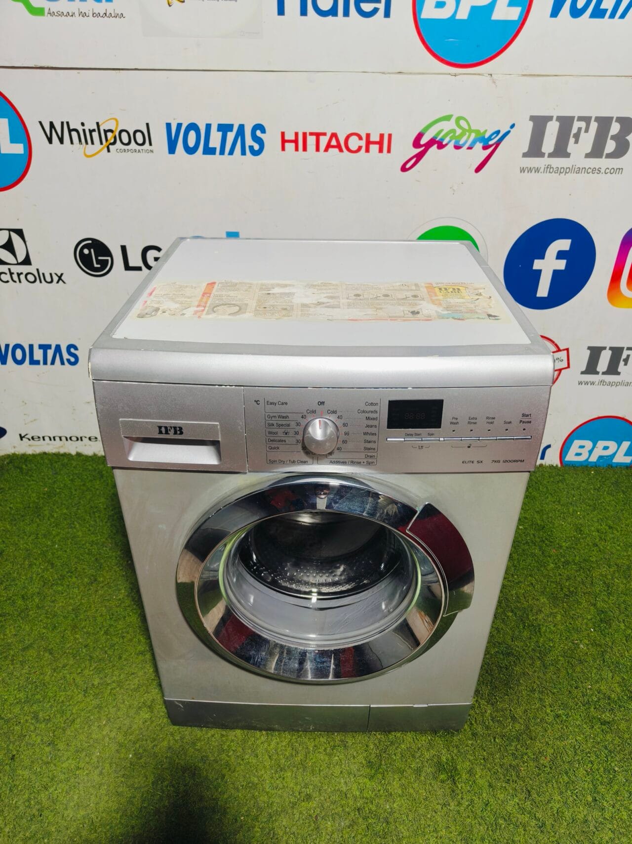IFB Elite SX 7 kg with 1200 RPM silver in colour gently used fully automatic front load washing machine in Bangalore - Image 2