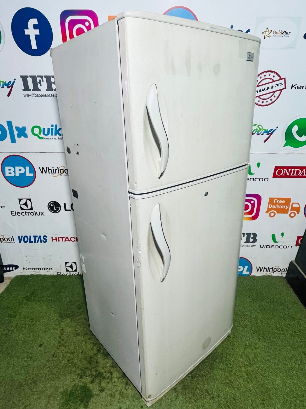 Lg ice beam door cooling white in colour big 550 ltr used double door refrigerator for sale in Banglore - Image 5