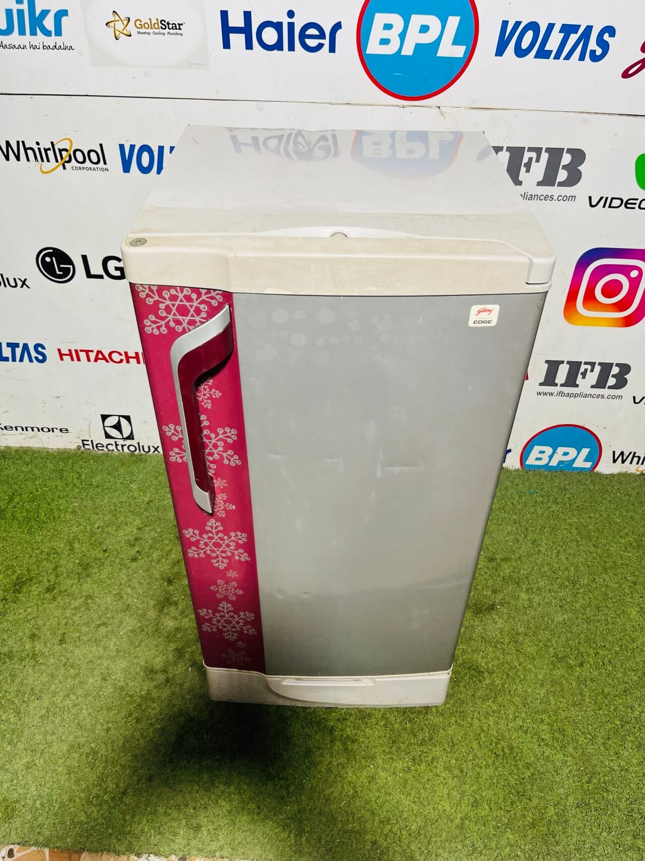 Godrej edge 5 star energy rating inbuilt stabiliser double colour with base stand and onion tray 190 ltr used single door fridge - Image 2