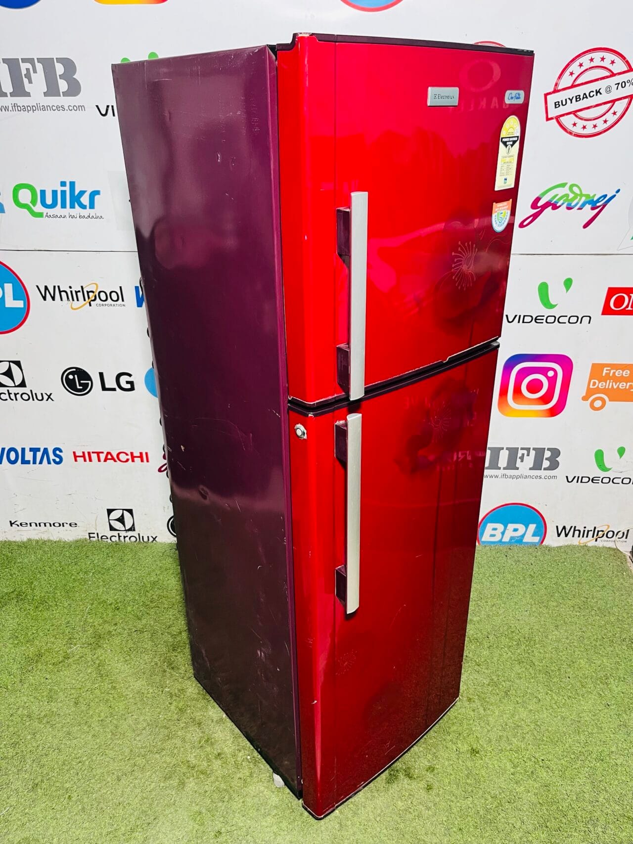Electrolux deo fresh 4 star energy rating inbuilt stabiliser 260 ltr red flower model used double door refrigerator - Image 5