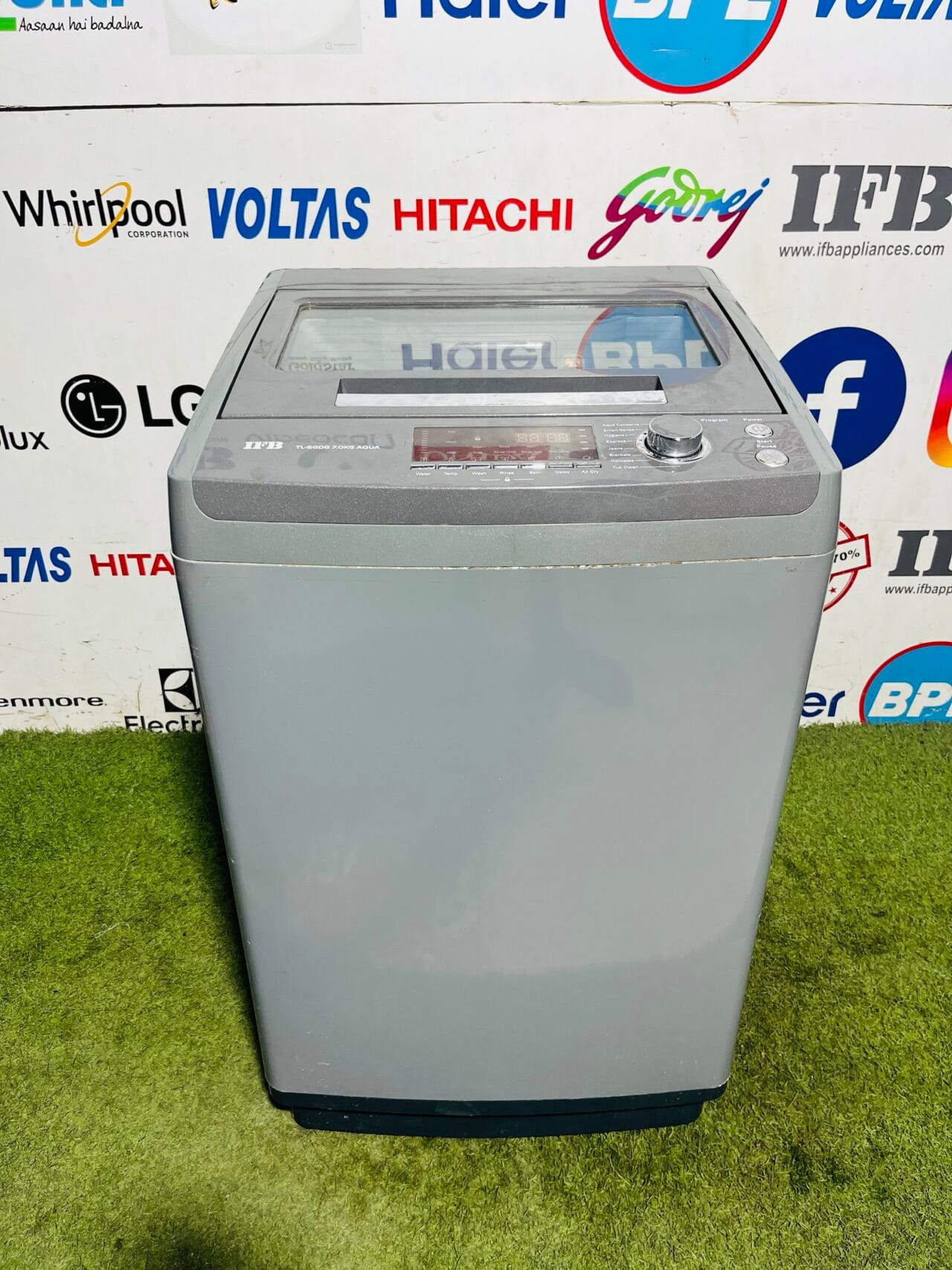 IFB TL-SGDG aqua grey in colour 7 kg with multiple programs gently used fully automatic top load washing machine