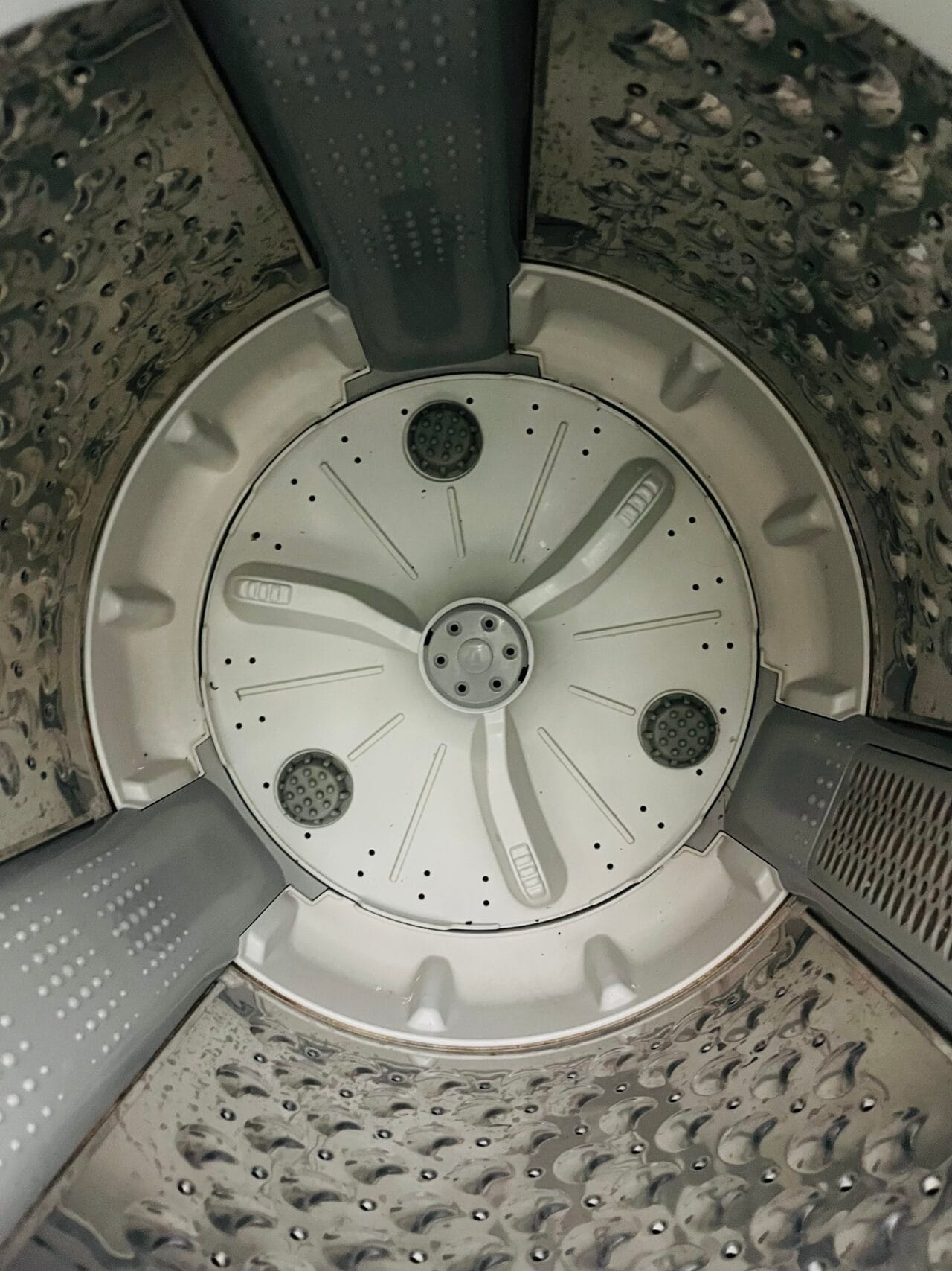 IFB TL-SGDG aqua grey in colour 7 kg with multiple programs gently used fully automatic top load washing machine - Image 3