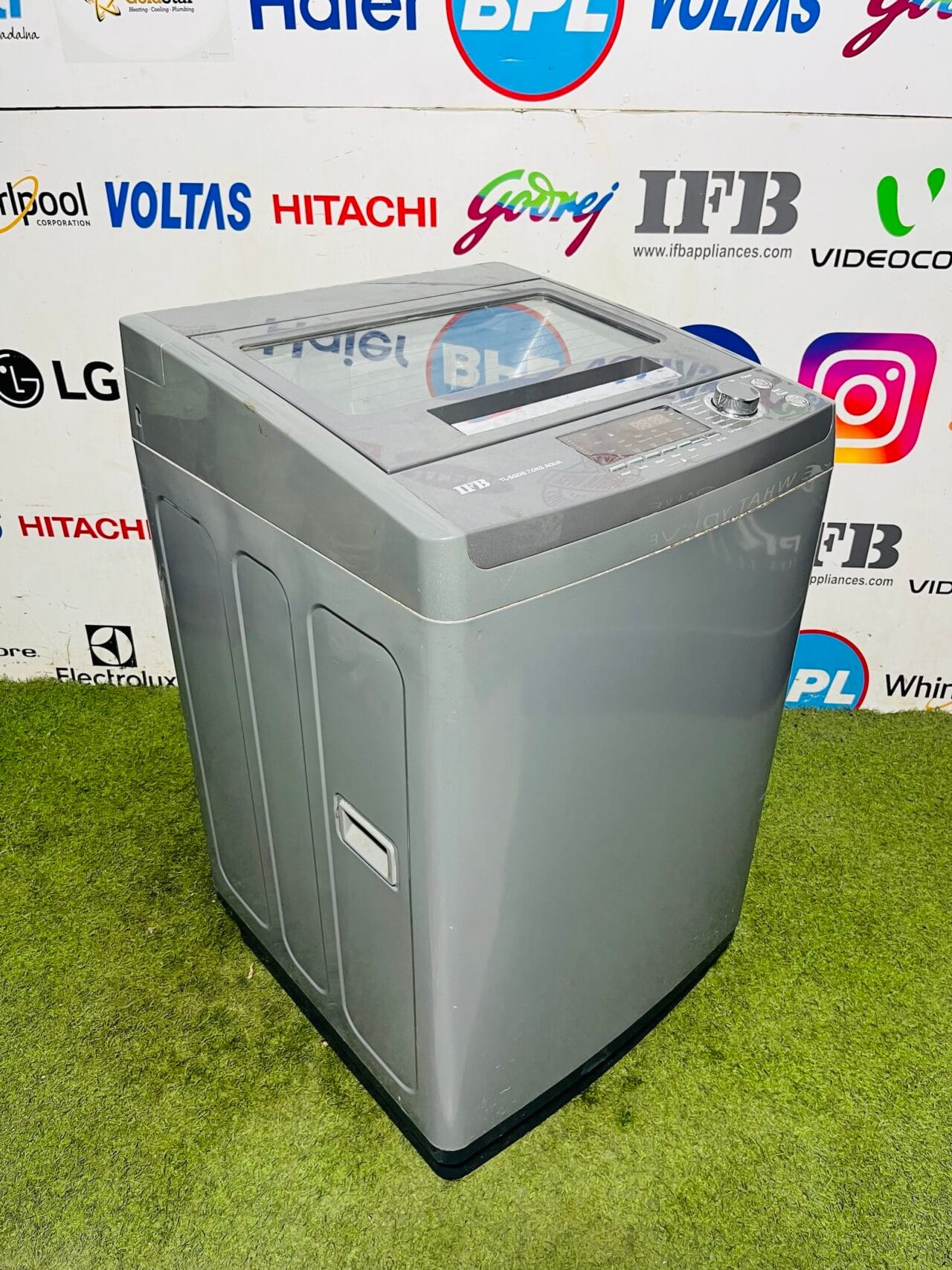 IFB TL-SGDG aqua grey in colour 7 kg with multiple programs gently used fully automatic top load washing machine - Image 4