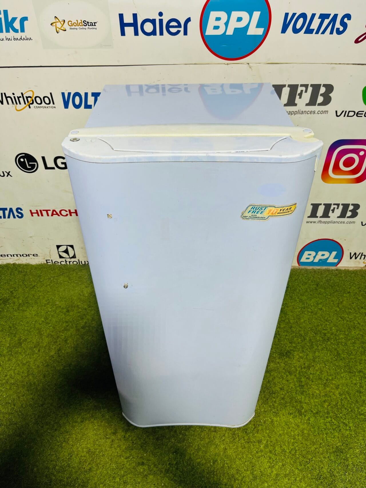 Godrej zop technology blue in colour 190 ltr used single door refrigerator in banglore - Image 2