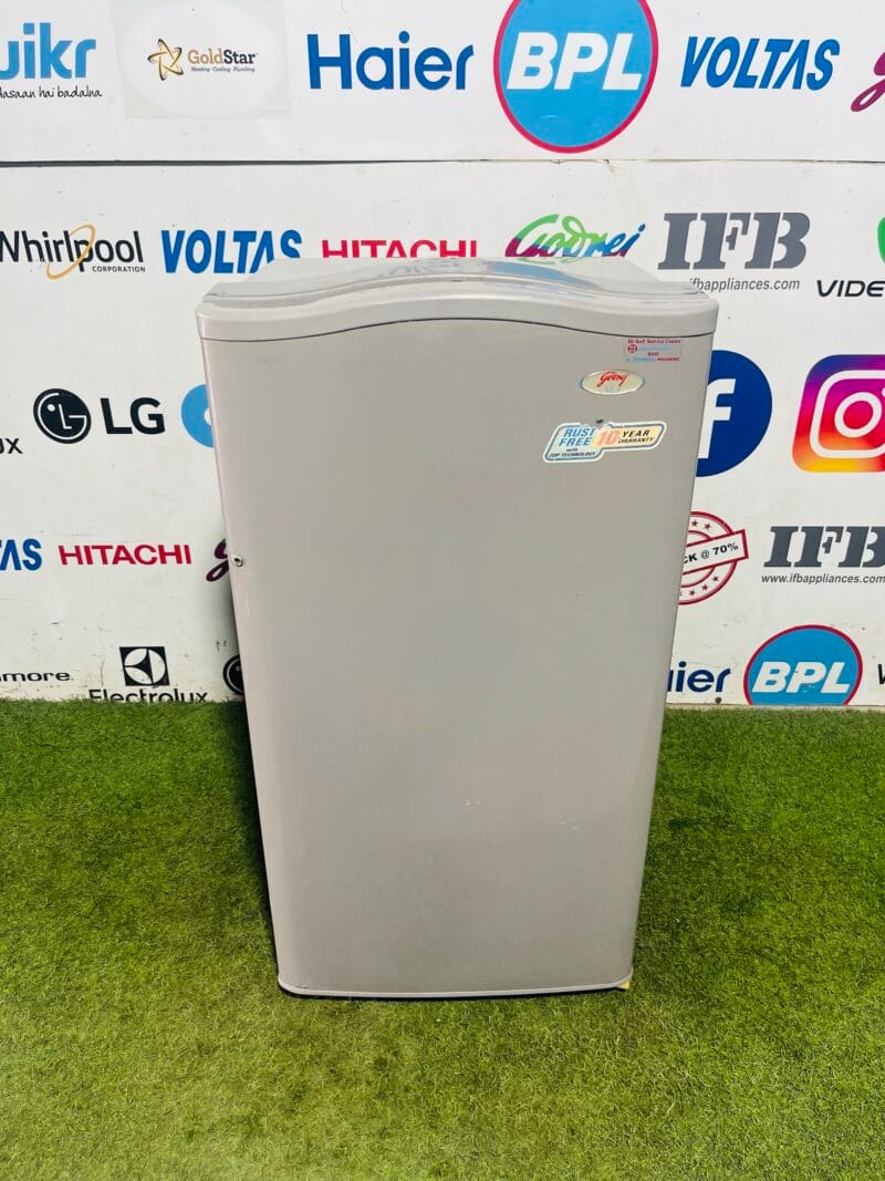 Godrej zop technology grey in colour 180 ltr good condition single door refrigerator for sale