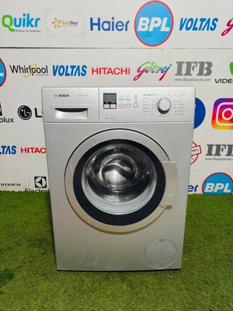 Bosch series 4 /1200 RPM silver in colour gently used 7 kg fully automatic front load washing machine