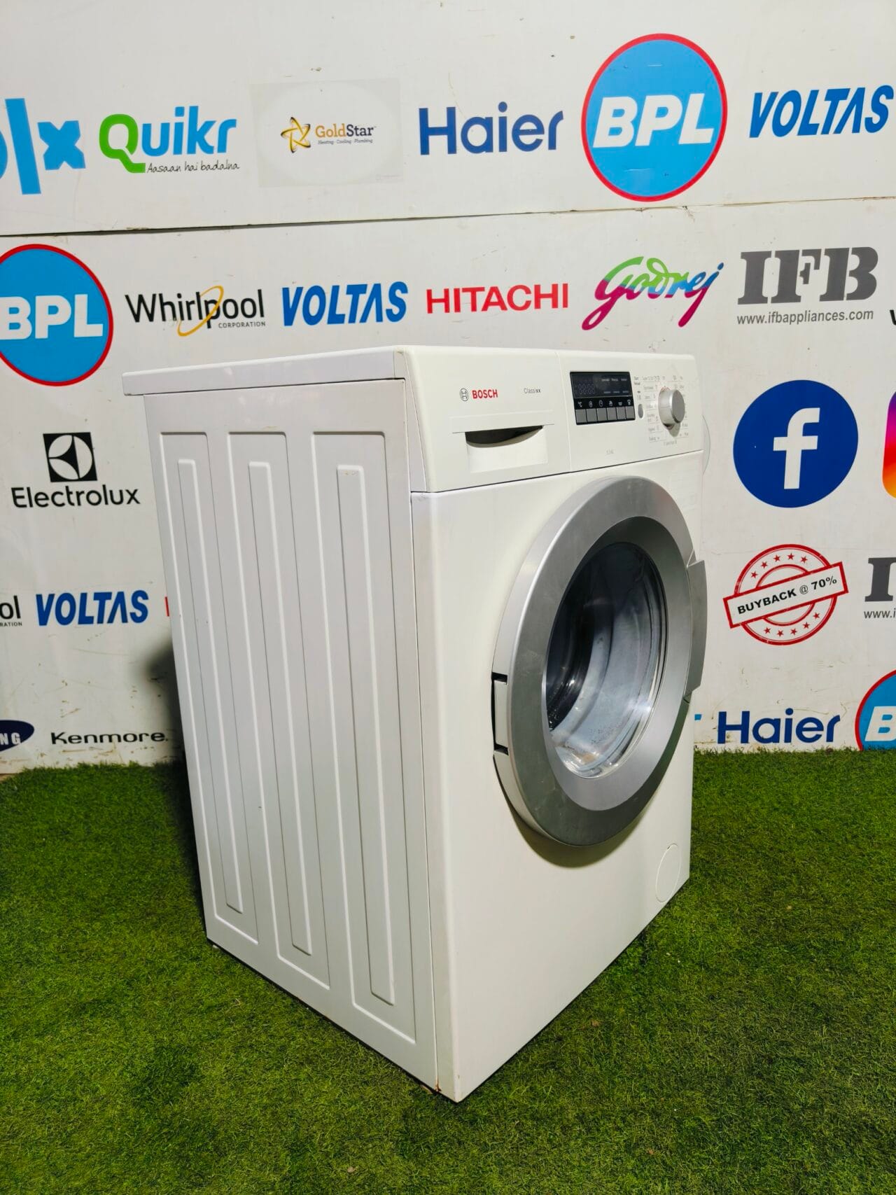 Bosch classic xx 5.5 kg white in colour with digital time display gently used fully automatic front load washing machine - Image 4