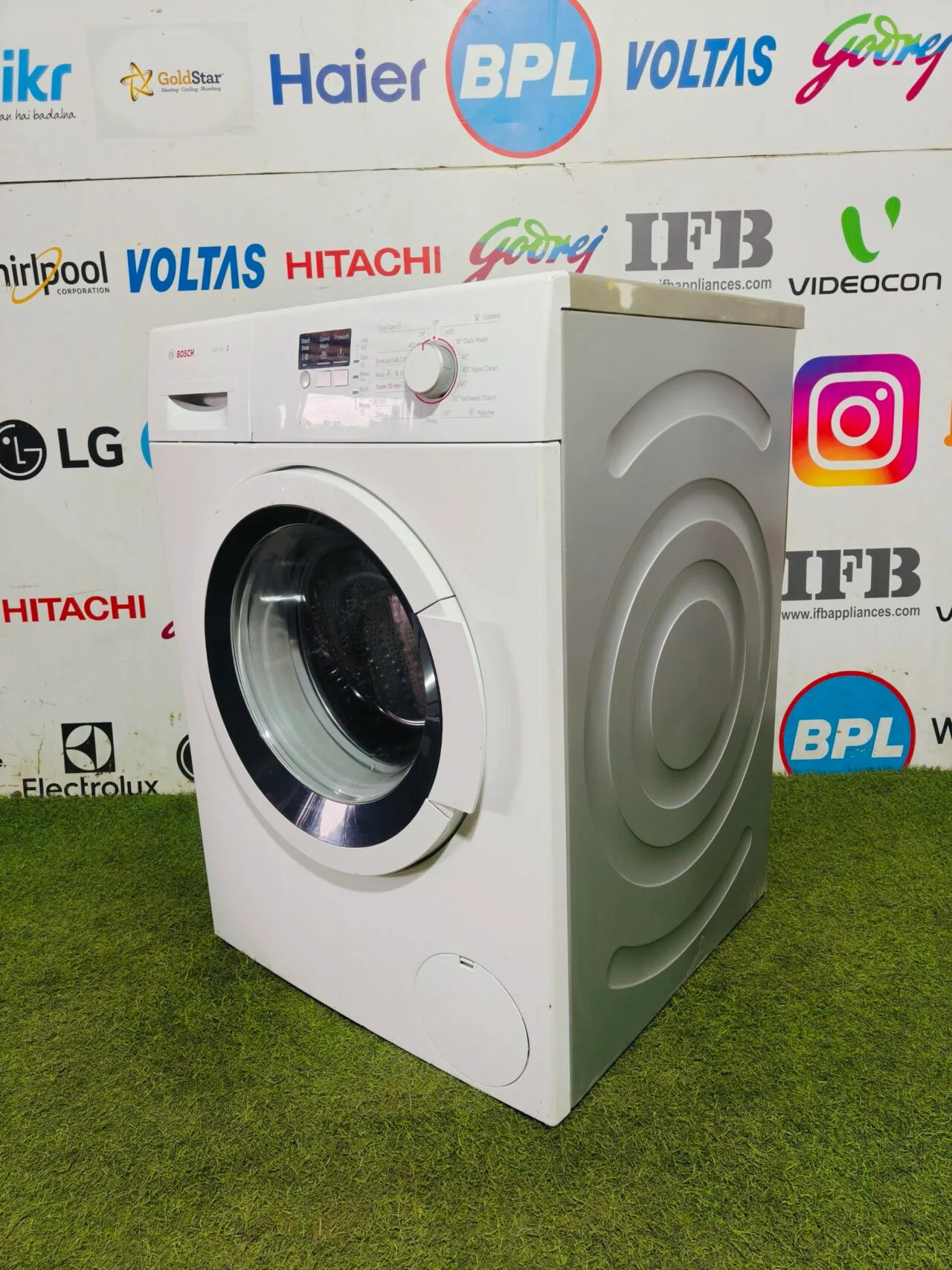 Bosch series 2 white in colour 6 kg 800 rpm gently used fully automatic front load washing machine - Image 4