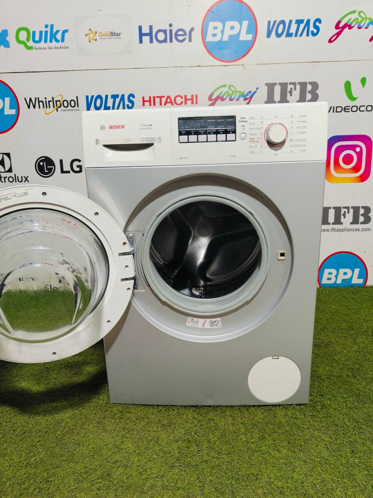 Bosch classic speed pluse 6 kg white and silver in colour fully automatic front load washing machine - Image 3
