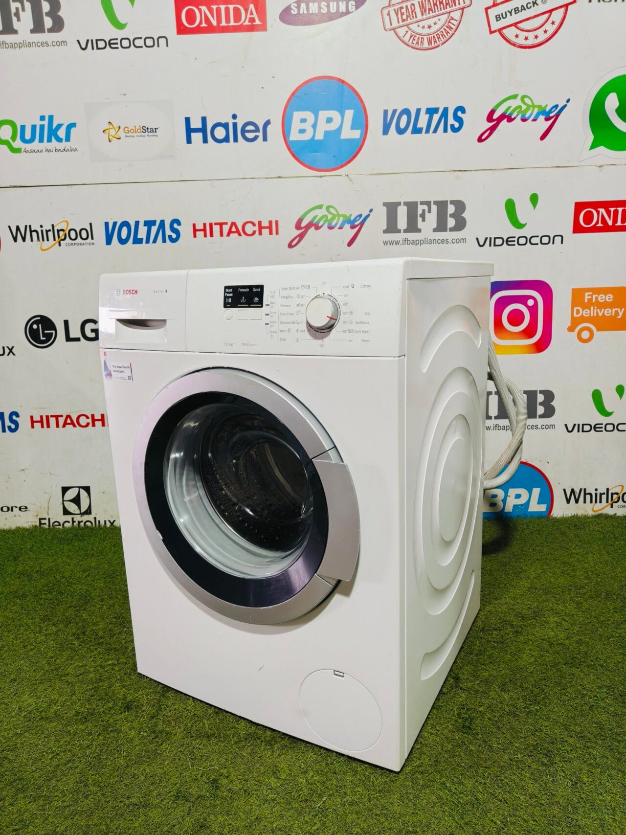 Bosch series 4 / 1000 RPM 7 kg gently used fully automatic front load washing machine - Image 4