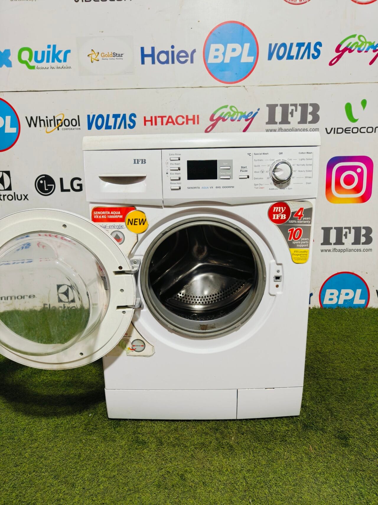 IFB senorita aqua vx white in colour with digital time display 6 kg 1000 RPM fully automatic front load washing machine - Image 3