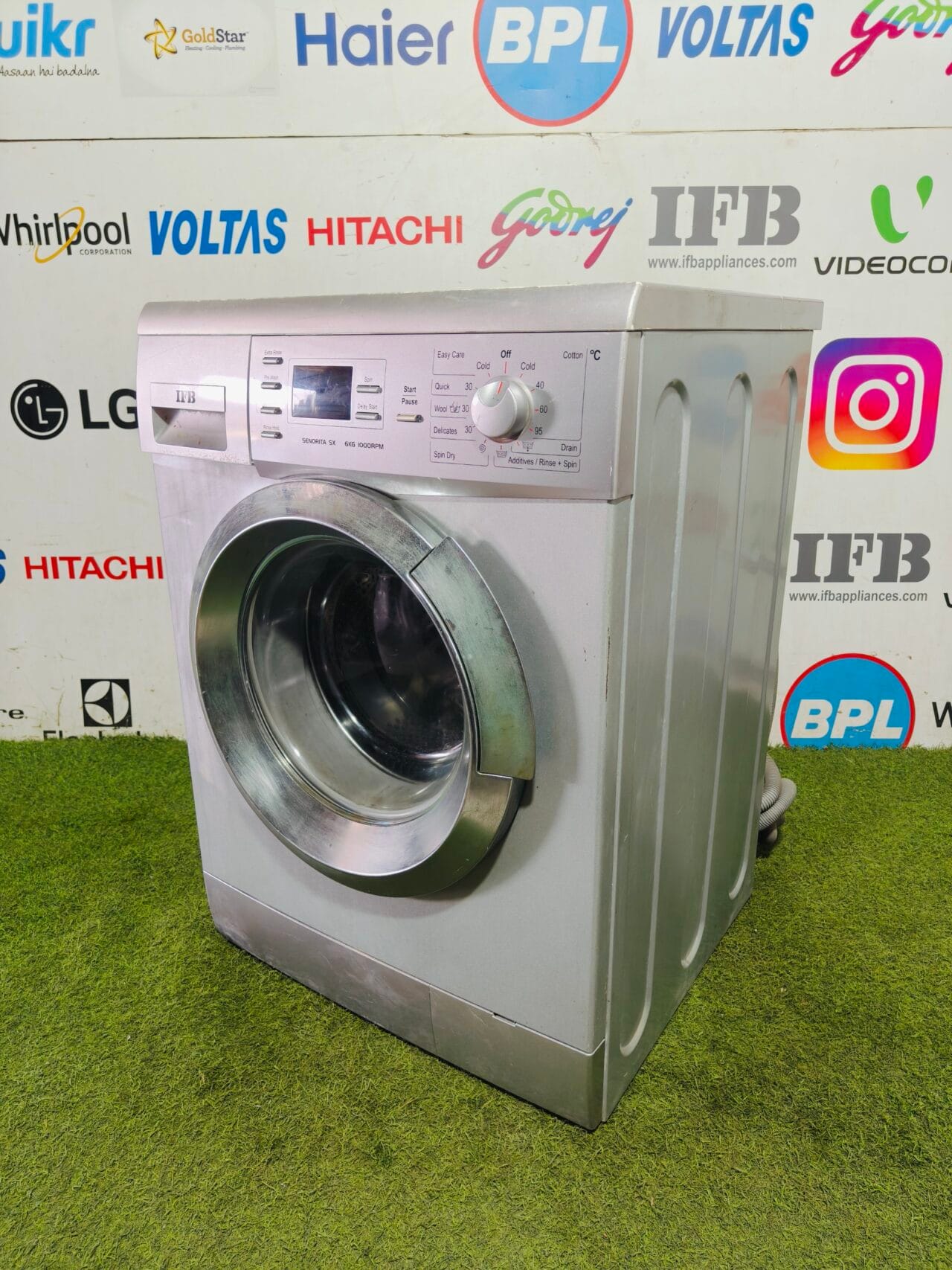 IFB senorita sx 6 kg 1000 RPM with digital time display silver in colour fully automatic front load washing machine - Image 5